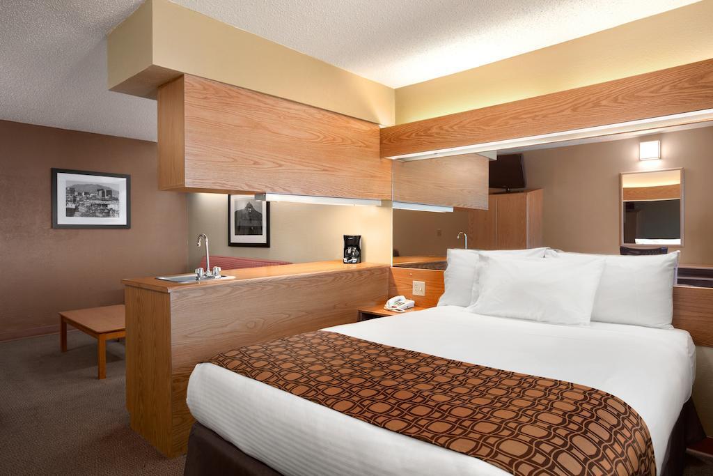 Best Western El Paso Airport Entrada Hotel Dış mekan fotoğraf